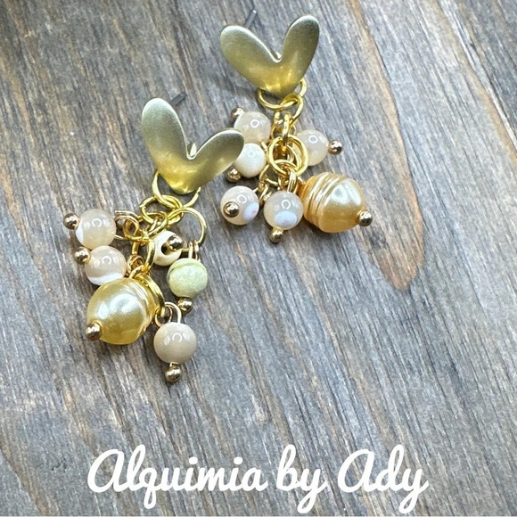 Alquimia by Ady Gold and Cream Earrings - Picture 1 of 4